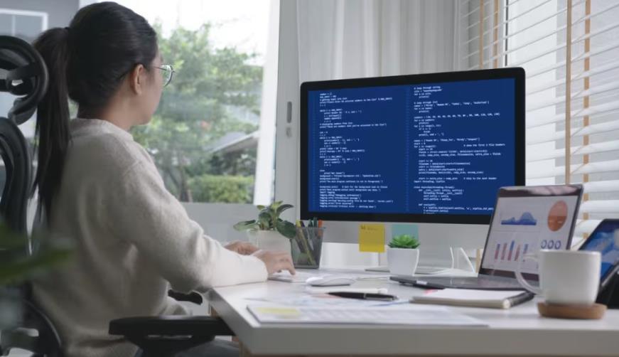 榕江县企业数字化解决方案：机器学习赋能商业模式升级的核心路径